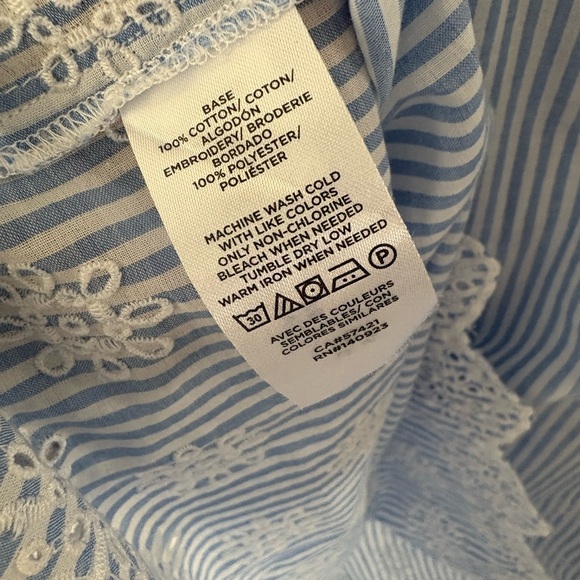 NWT LOFT Cotton Chambray Blue & White Stripe Eyelet  Embroidered Top Sz M - Picture 6 of 7